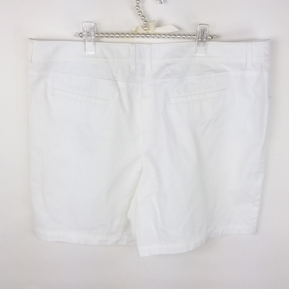 Charter Club Shorts NWT Classic Fit -30 - Picture 4 of 5
